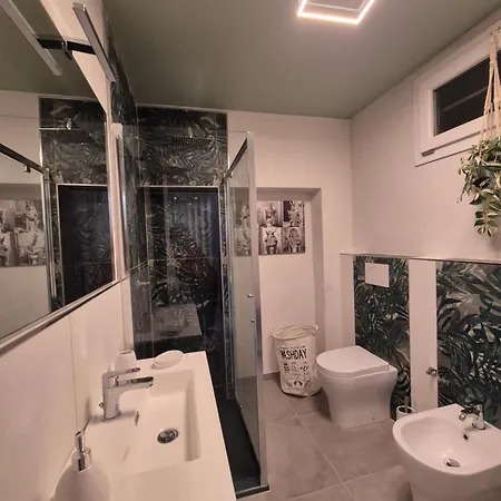 Elegante Loft Nel Cuore Di 아파트